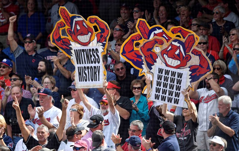 © Reuters. FILE PHOTO: MLB: Detroit Tigers at Cleveland Indians