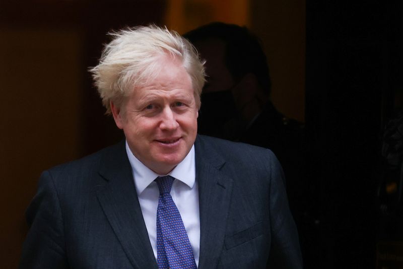 &copy; Reuters. FILE PHOTO:  British PM Johnson meets with Abu Dhabi&apos;s Crown Prince in London