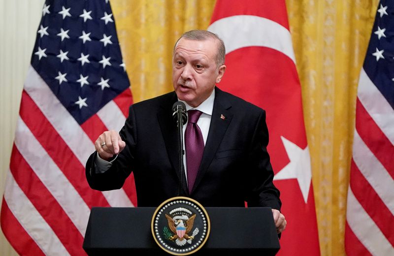 © Reuters. أردوغان: العقوبات الأمريكية اعتداء على حقوق تركيا