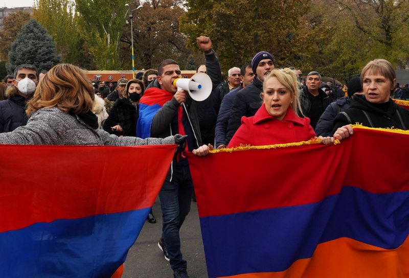 &copy; Reuters. People attend an opposition rally in Yerevan
