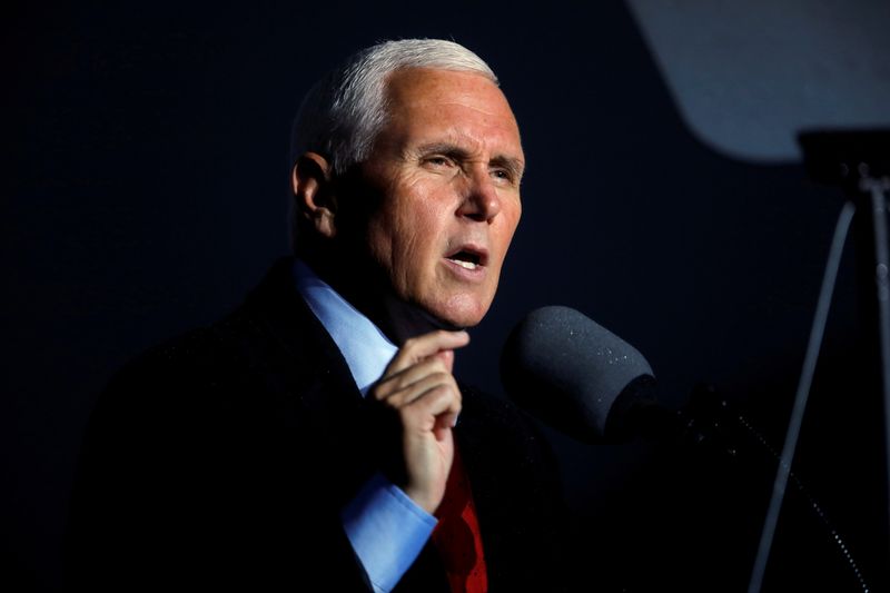 &copy; Reuters. FILE PHOTO: U.S. Vice President Mike Pence rally in Kinston, North Carolina