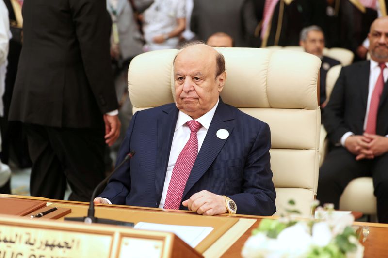 &copy; Reuters. الرئيس اليمني يعلن تشكيل حكومة تقاسم سلطة مع المجلس الانتقالي الجنوبي