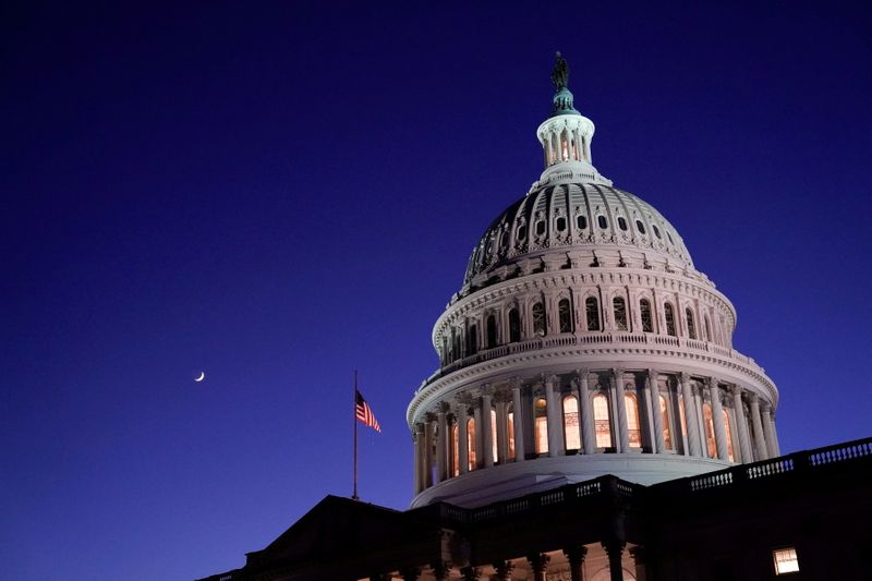 &copy; Reuters. The U.S. Capitol dome is seen at night in Washington