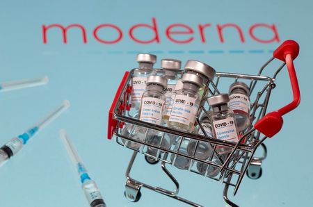 Moderna, McKesson and U.S. Army general ready to roll out new COVID-19 vaccine By Reuters