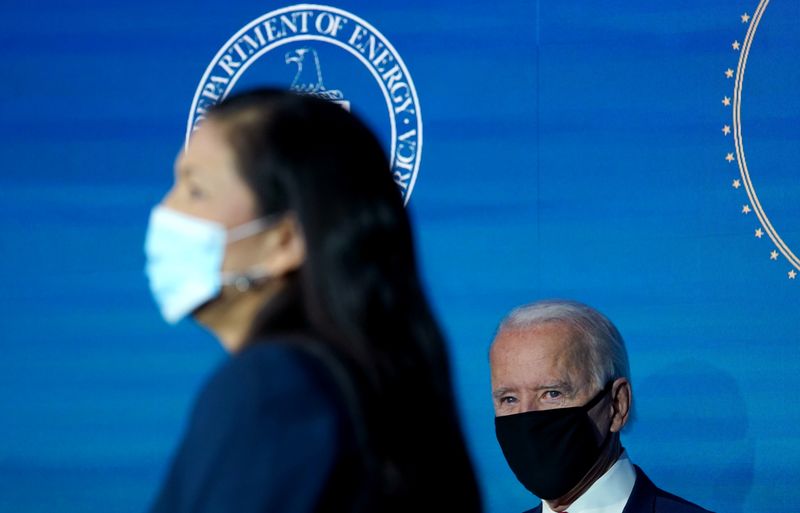 &copy; Reuters. バイデン次期米大統領、野心的な気候変動対策担う人事を発表