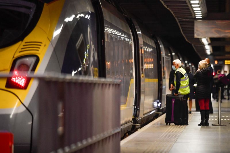 &copy; Reuters. Outbreak of the coronavirus disease (COVID-19) in London