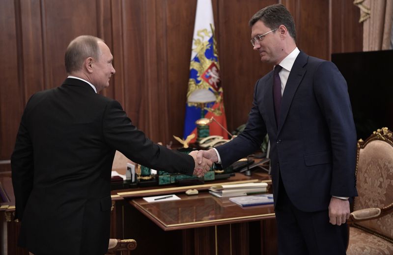 &copy; Reuters. الكرملين: بوتين يجتمع مع نوفاك يوم الثلاثاء