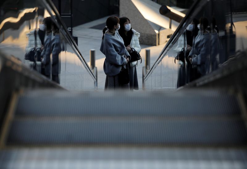 © Reuters. 東京都の新規コロナ感染748人　過去2番目の多さ