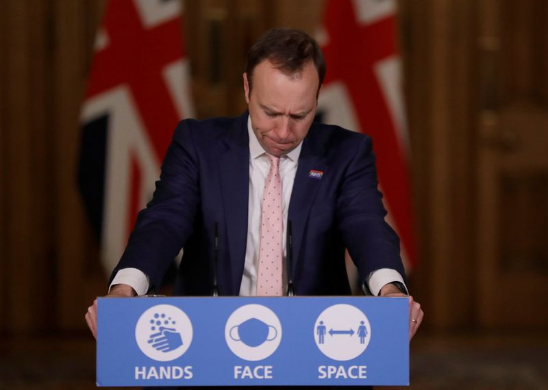 © Reuters. Matt Hancock, secretário de Saúde britânico, durante entrevista coletiva em Downing Street