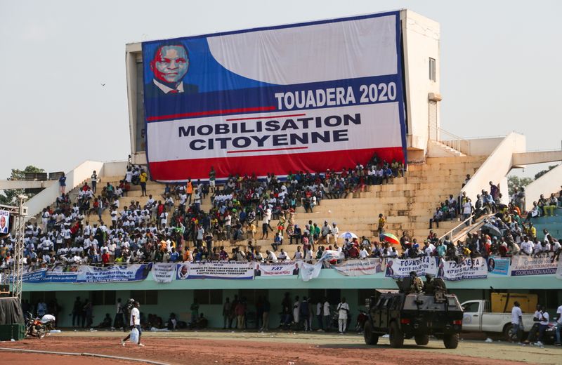 &copy; Reuters. Supporters of Central African Republic President Faustin Archange Touadera gather for a political rally at the stadium in Bangui