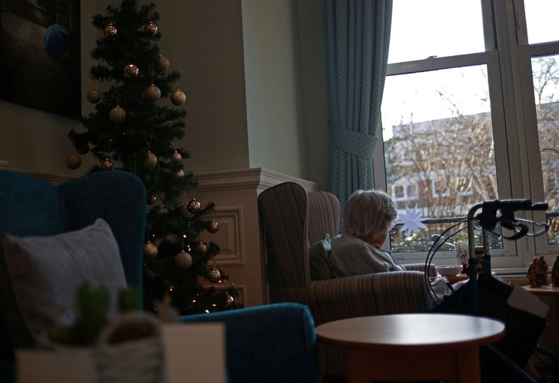 &copy; Reuters. Christmas Day in a London care home