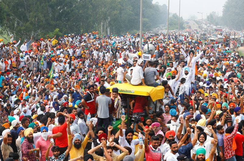 &copy; Reuters. インド農業新法巡るデモ、パンジャブ州が取り締まり強化要請