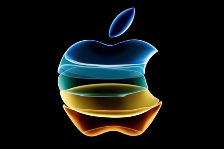 Apple removes 39,000 game apps from China store to meet deadline By Reuters