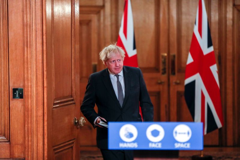&copy; Reuters. استطلاع: رئيس الوزراء البريطاني قد يفقد مقعده والأغلبية في الانتخابات المقبلة