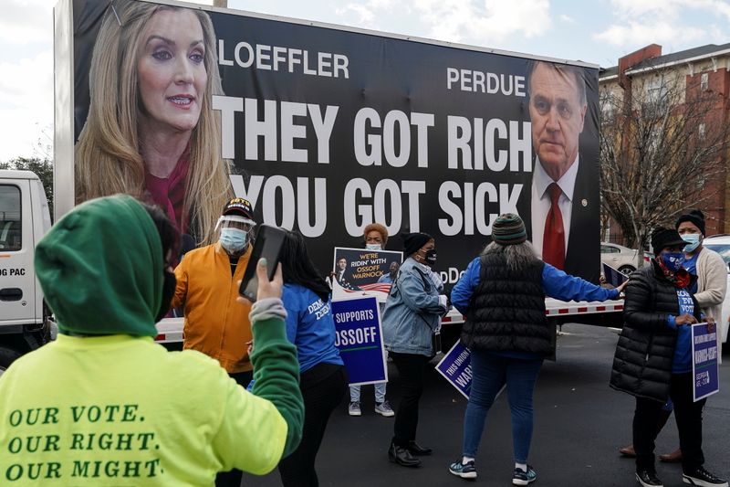 &copy; Reuters. الناخبون في جورجيا يدلون بأصواتهم لحسم السيطرة على مجلس الشيوخ الأمريكي