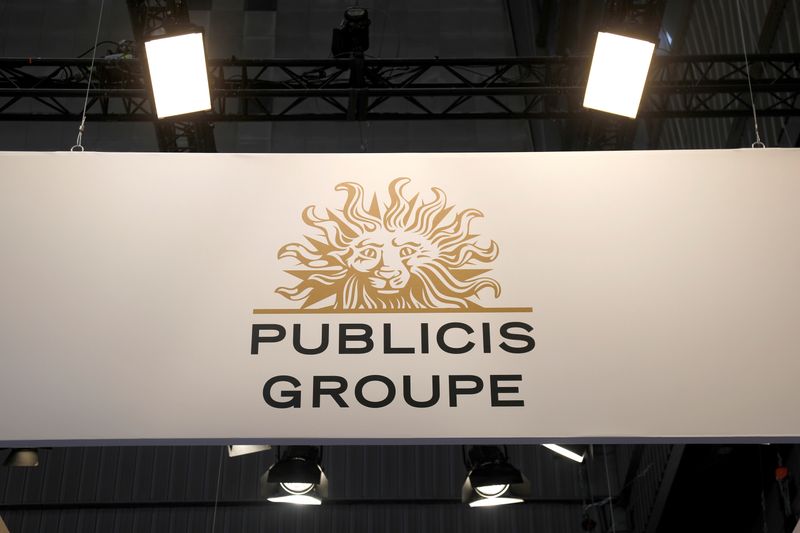 &copy; Reuters. BOURSE: PUBLICIS MONTE SUR UNE RUMEUR DE M&amp;A, LE GROUPE DÉMENT