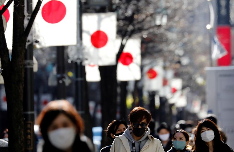 &copy; Reuters. 東京都の新規感染970人、重症13人増の144人で連日の最多更新