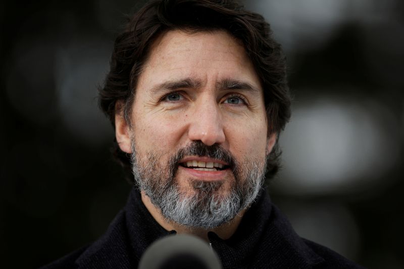 &copy; Reuters. FILE PHOTO: Canada&apos;s Prime Minister Justin Trudeau attends a news conference at the Dominion Arboretum in Ottawa