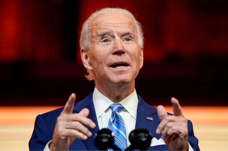 © Reuters. FILE PHOTO: U.S. President-elect Joe Biden delivers a speech in Delaware