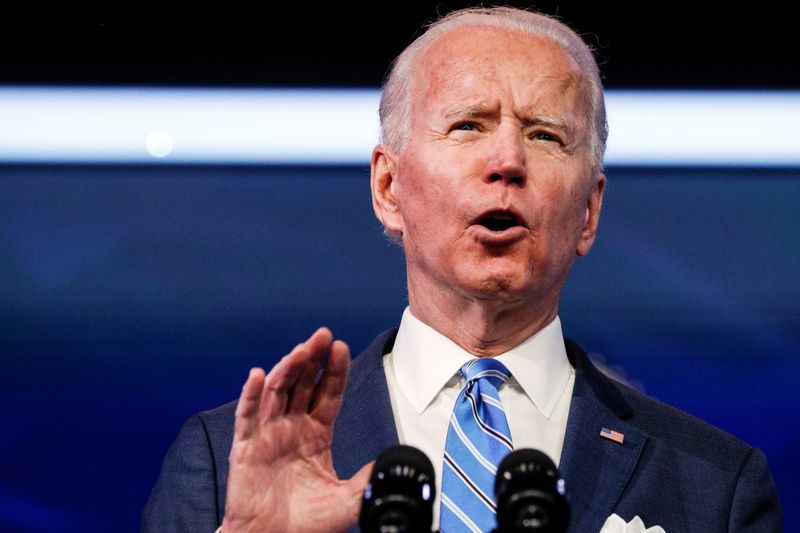 © Reuters. U.S. President-elect Joe Biden delivers remarks during a televised speech on the current economic and health crises at The Queen Theatre in Wilmington