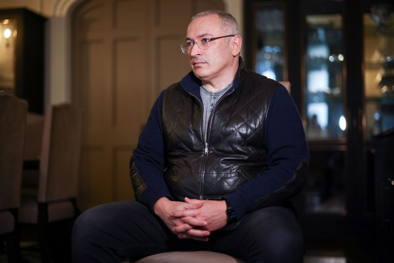 &copy; Reuters. Former Russian tycoon Mikhail Khodorkovsky attends an interview with Reuters in central London, Britain