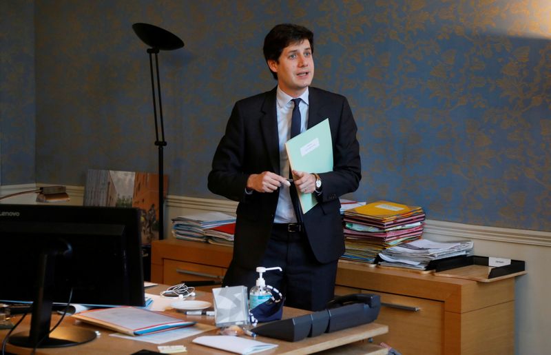 &copy; Reuters. FILE PHOTO: French Agriculture Minister Julien Denormandie gives an interview to Reuters