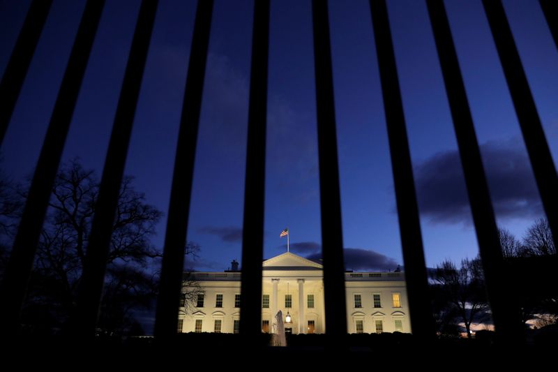 © Reuters. The White House is seen two days prior to U.S. President-elect Joe Biden's inauguration, in Washington