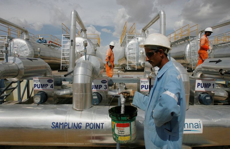 © Reuters. Unidade de armazenamento de petróleo no Estado do Rajastão, Índia