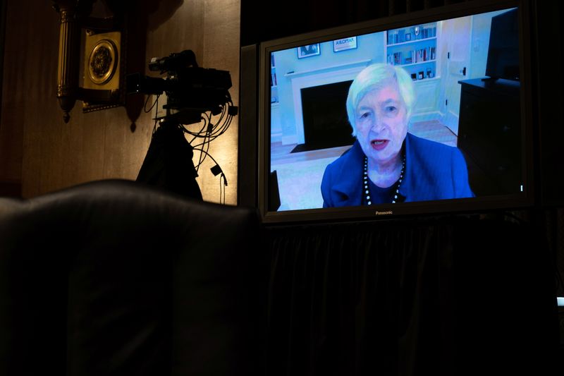 &copy; Reuters. Yellen participates remotely in a Senate Finance Committee hearing in Washington