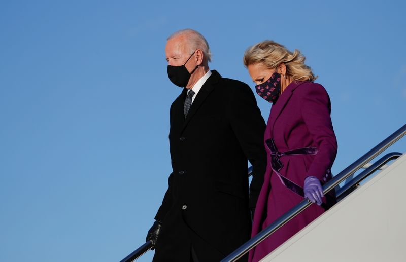 © Reuters. Joe Biden arrives at Joint Base Andrews in Maryland