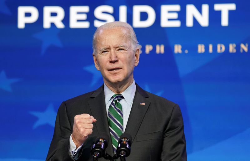 &copy; Reuters. FILE PHOTO: U.S. president-elect Joe Biden announces his science team in Wilmington, Delaware