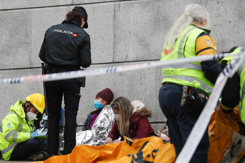 © Reuters. مقتل اثنين على الأقل وإصابة 8 في انفجار بمبنى بوسط مدريد