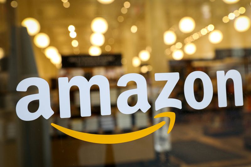 &copy; Reuters. FILE PHOTO: FILE PHOTO: The logo of Amazon is seen on the door of an Amazon Books retail store in New York