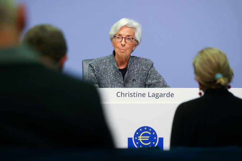 &copy; Reuters. FILE PHOTO: European Central Bank (ECB) President Christine Lagarde addresses a news conference on the outcome of the meeting of the Governing Council, in Frankfurt