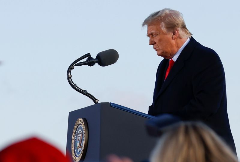 &copy; Reuters. FILE PHOTO:  U.S. President Donald Trump speaks at the Joint Base Andrews, Maryland