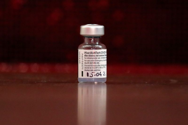 &copy; Reuters. COVID-19 vaccinations in Harpenden