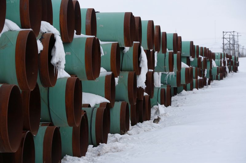 © Reuters. A depot used to store pipes for Transcanada Corp's planned Keystone XL oil pipeline is seen in Gascoyne