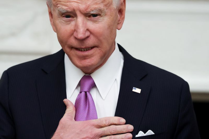 &copy; Reuters. FILE PHOTO: U.S. President Biden holds coronavirus response event at the White House in Washington