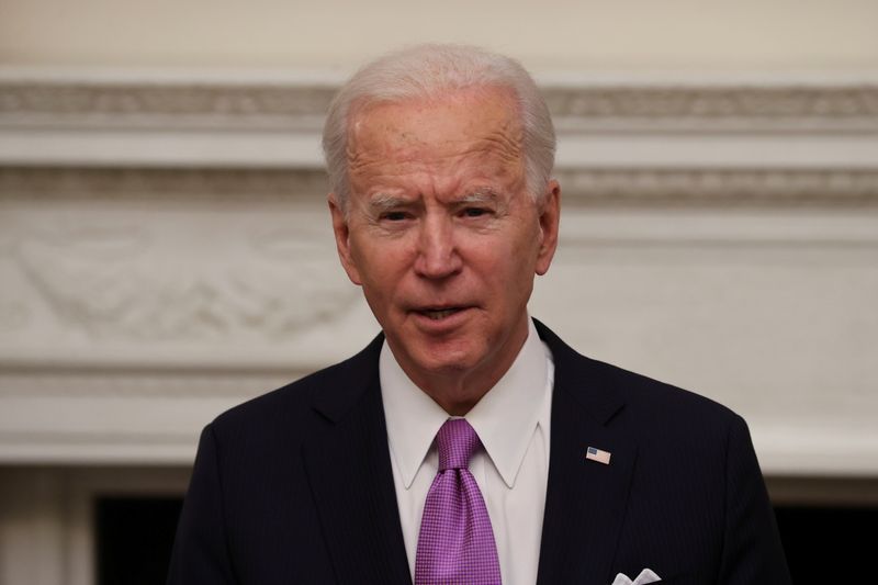 &copy; Reuters. U.S. President Biden holds coronavirus response event at the White House in Washington