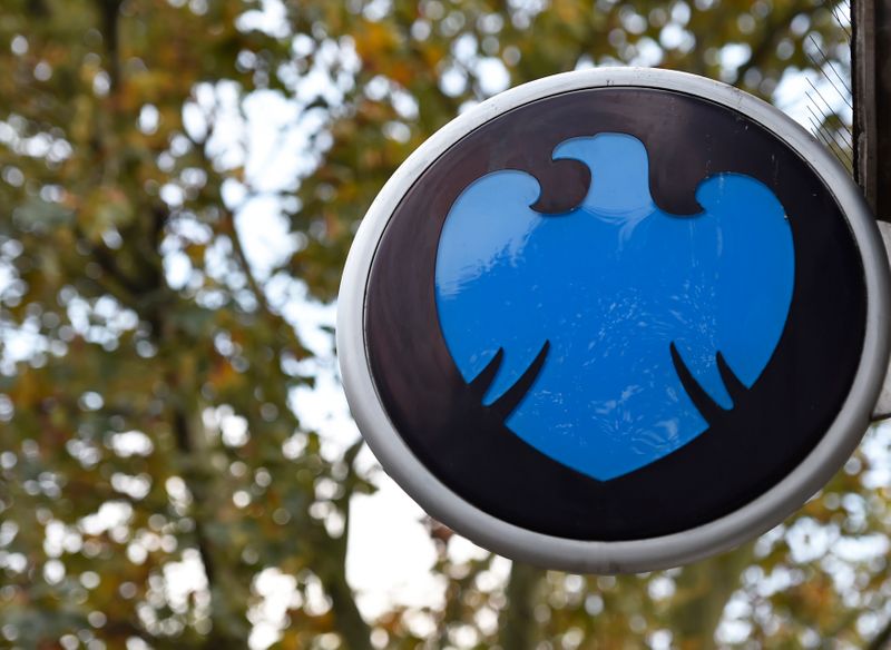 &copy; Reuters. The Barclays logo is seen outside a branch of the bank in central London