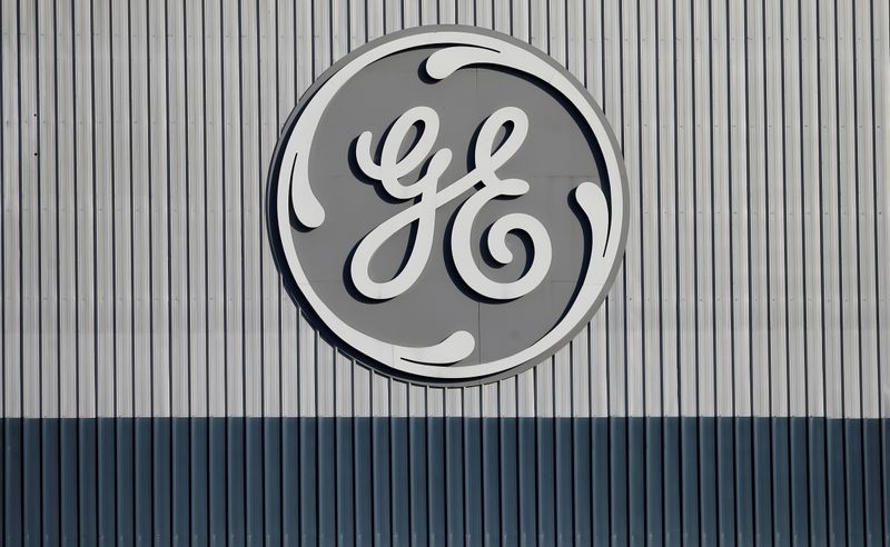 &copy; Reuters. FILE PHOTO: The logo of U.S. conglomerate General Electric is pictured at the site of the company&apos;s energy branch in Belfort