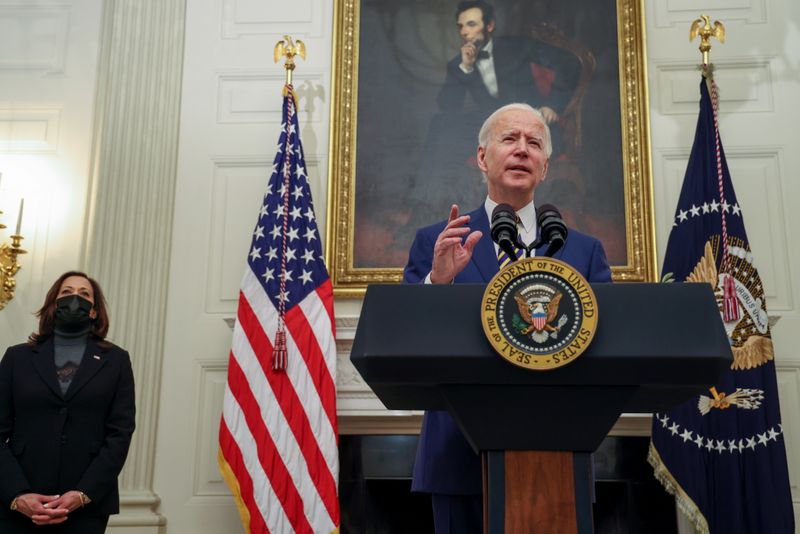 &copy; Reuters. uspoU.S. President Biden speaks about economic recovery plans during coronavirus response event at the White House in Washington