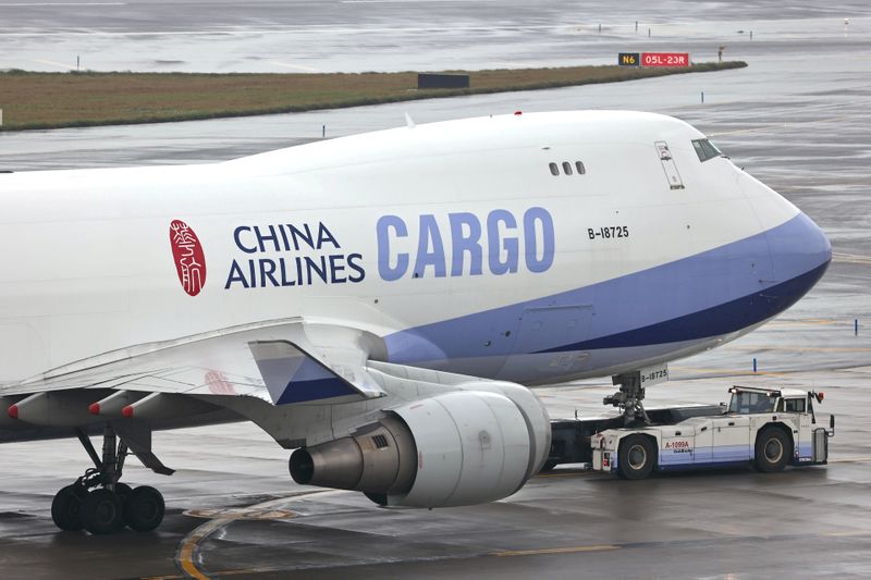 &copy; Reuters. FILE PHOTO: China Airlines Cargo plane taxis at the Taiwan Taoyuan International Airport