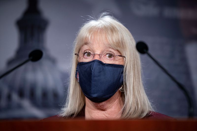 © Reuters. U.S. Senator Patty Murray (D-WA) speaks during a news conference in the U.S. Capitol