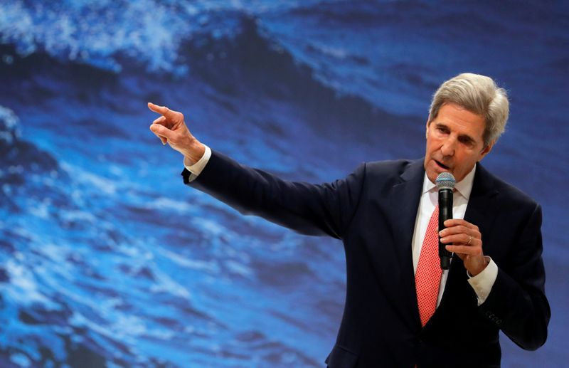 &copy; Reuters. FILE PHOTO: U.N. Climate Change Conference (COP25) in Madrid