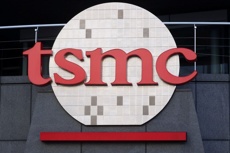 &copy; Reuters. 自動車向け半導体不足、生産能力再配分して対応＝ＴＳＭＣ