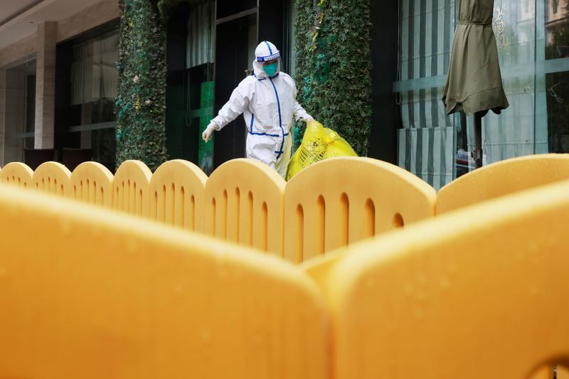 &copy; Reuters. Hotel where WHO team members tasked with investigating the origins of the coronavirus (COVID-19) pandemic are quarantined, in Wuhan