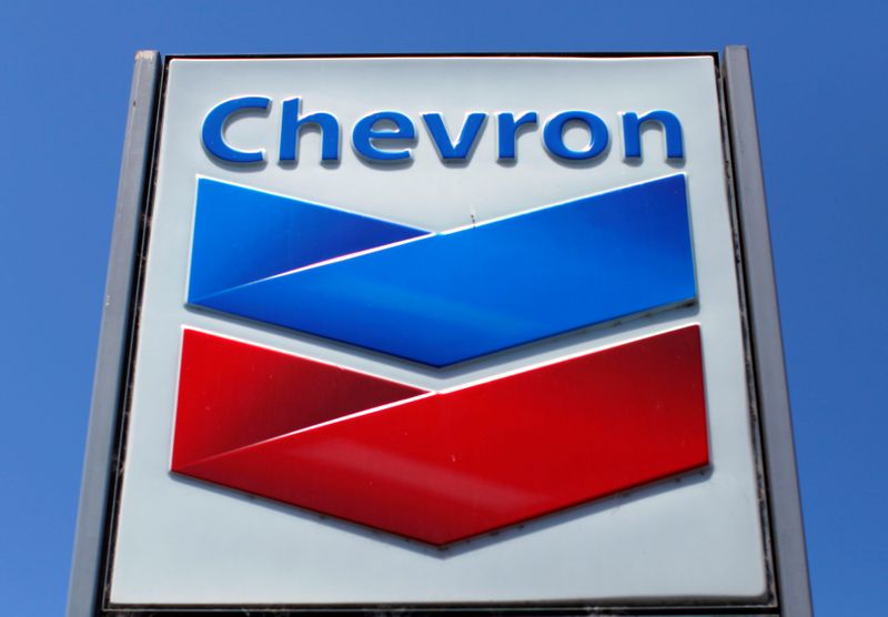 &copy; Reuters. A Chevron gas station sign is seen in Del Mar, California
