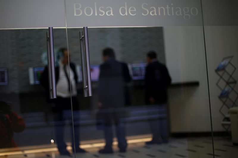 © Reuters. Foto de archivo de la Bolsa de Santiago