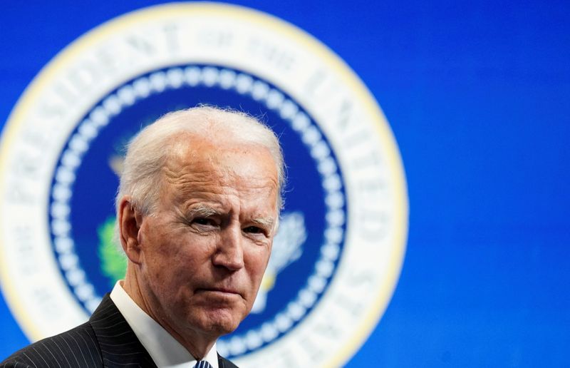 © Reuters. FILE PHOTO: U.S. President Joe Biden speaks speaks during a brief appearance at the White House in Washington